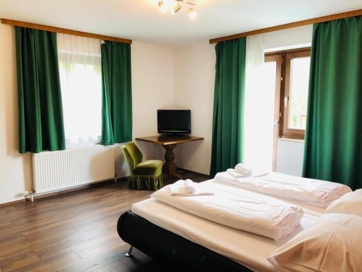 Holiday House Auer - By Four Seasons Apartments Kaprun Exterior photo